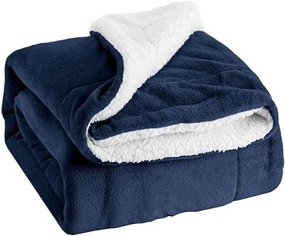 Couverture polaire double réversible en flanelle sherpa amay warm plush (bleu). La boutique en ligne DIAYTAR COTE D'IVOIRE offre une expérience d'achat en ligne sans précédent, avec des prix compétitifs et des promotions exclusives. Vous pouvez trouver des produits de haute qualité à des prix raisonnables, ce qui en fait la première choix pour les habitants de Cote d'Ivoire. DIAYTAR COTE D'IVOIRE est la référence pour le shopping en ligne.