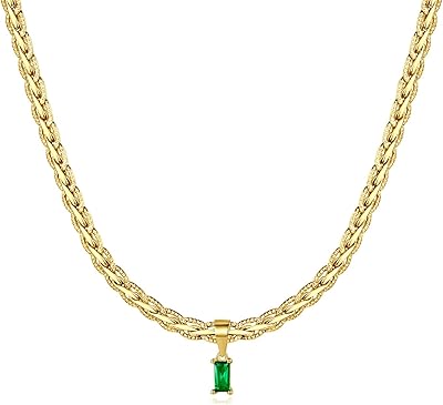 Collier vintage rempli d'or 18 carats pour femmes, collier ras du cou en or étanche, collier pendentif rectangulaire en zircon avec pierres précieuses anti-ternissement. En tant que boutique en ligne généraliste, DIAYTAR COTE D'IVOIRE permet aux clients de découvir de nouveaux produits et de profiter de prix compétitifs. La boutique propose également des services de livraison et de retour faciles, ce qui rend l'expérience de shopping encore plus agréable. Les clients peuvent ainsi profiter d'une large gamme de produits sans avoir à se déplacer.