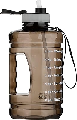 Bouteille bouteille d'eau de motivation d'un demi-gallon avec paille à large ouverture et poignée étanche 64 oz pour la salle de sport et les sports de plein air, grande capacité. Avec plus de 300 000 références à disposition, DIAYTAR COTE D'IVOIRE répond à tous les besoins et à toutes les envies de ses clients. Elle se positionne comme un partenaire fiable pour les achats quotidiens comme pour les occasions spéciales. La boutique se démarque par son engagement en faveur de la satisfaction client et de la qualité des produits.