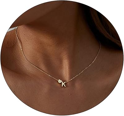 Gikomei élégant collier coeur plaqué or 14 carats pour femmes, collier pendentif coeur petite lettre cadeau pour adolescentes, laiton, sans pierres précieuses. DIAYTAR COTE D'IVOIRE est une boutique en ligne généraliste qui propose plus de 300 000 références de produits. Elle est la leader du marché ivoirien en termes de vente en ligne. Elle offre une large gamme de produits à des prix compétitifs.