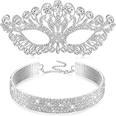 Ensemble de bijoux avec collier et pendentif en forme de masque de costume