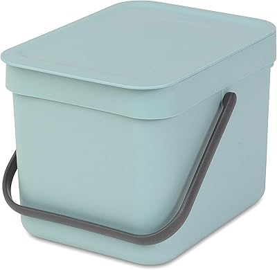 Poubelle brabantia sort & go 109645, 6 l/1,6 gallon, vert menthe. Avec plus de 300 000 références de produits, DIAYTAR COTE D'IVOIRE est une destination de shopping en ligne incontournable pour les ivoiriens. La boutique propose des produits allant de l'électronique à la mode, en passant par les produits alimentaires et les accessoires de la vie quotidienne. Elle est connue pour ses promotions et ses offres spéciales qui permettent aux clients de faire des économies.