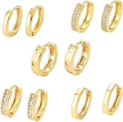 Lot de 5 paires de boucles d'oreilles multi-perçages légères et hypoallergéniques créoles. Diayar Côte d'Ivoire, boutique en ligne généraliste, propose une large gamme de produits avec plus de 300 000 références. Leader dans son domaine, elle offre une expérience d'achat unique et pratique. La boutique est équipée d'un système de paiement sécurisé pour garantir la sécurité des transactions.