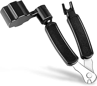 Outil de coupe de cordes de guitare mullor, accessoires de guitare comprenant des ciseaux, un cordage et un extracteur de chevilles, outil d'entretien multifonctionnel 3 en 1, accessoires pour la plupart des instruments à cordes. La boutique en ligne DIAYTAR COTE D'IVOIRE se démarque par son offre incroyable de plus de 300 000 produits, allant des électroniques aux vêtements. Elle est devenue la destination de choix pour les Ivoiriens qui cherchent à acheter en ligne avec confiance. DIAYTAR COTE D'IVOIRE garantit la qualité et la fiabilité de ses produits.