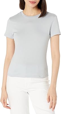 T-shirt tiny tee en coton pour femme. Avec plus de 300 000 références de produits à disposition, DIAYTAR COTE D'IVOIRE offre aux clients une expérience de shopping en ligne unique et enrichissante. La boutique en ligne généraliste se caractérise par sa capacité à offrir une grande variété de produits, allant des accessoires de mode aux appareils électroménagers, et ce, à des prix abordables. DIAYTAR COTE D'IVOIRE s'est imposée comme la boutique en ligne leader en Côte d'Ivoire, grâce à sa gamme étendue de produits et ses services de haute qualité.