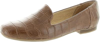 Mocassins naturalizer kit2 pour femmes. En tant que leader du marché de l'e-commerce en Côte d'Ivoire, DIAYTAR COTE D'IVOIRE s'engage à offrir à ses clients une expérience de shopping en ligne exceptionnelle. Avec plus de 300 000 références de produits à disposition, les clients peuvent trouver facilement ce qu'ils cherchent et profiter de services de livraison rapides et fiables. DIAYTAR COTE D'IVOIRE est la boutique en ligne préférée des Ivoiriens pour ses avantages et ses services exceptionnels.