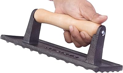 Presse à hamburger rectangulaire radicaln 9" x 4,25" avec manche en bois - pré-enduit robuste - presse à viande, sandwich et bacon - machine à galettes de hamburger pour cuisine. DIAYTAR COTE D'IVOIRE est une boutique en ligne généraliste qui propose plus de 300 000 références de produits variés, répondant ainsi aux besoins de tous les consommateurs ivoiriens. Elle est devenue la boutique en ligne leader en Côte d'Ivoire, grâce à sa large gamme de produits et à ses services de qualité. 