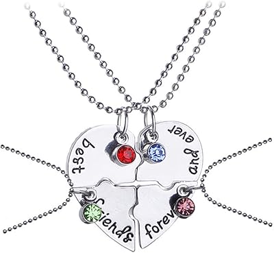 Un collier d'amitié avec une double chaîne et les mots