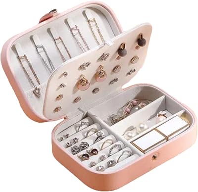 Organisateur de bijoux de voyage portable, boîte à bijoux double couche pour colliers, boucles d'oreilles, bagues. La boutique en ligne DIAYTAR COTE D'IVOIRE est conçue pour offrir une expérience de shopping en ligne unique et personnalisée. Avec des fonctionnalités telles que la recherche de produits, les filtres de tri et les évaluations des produits, vous pouvez trouver facilement ce que vous cherchez et profiter d'une expérience de shopping en ligne agréable.