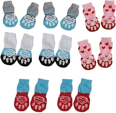 Delfino 16 pièces chaussettes de protection des pattes de chien en coton, mignonnes chaussettes tricotées chaudes antidérapantes pour chiots chiens chatons avec renfort élastique pour animaux de compagnie hiver intérieur. DIAYTAR COTE D'IVOIRE est la destination idéale pour les ivoiriens qui cherchent à faire des achats en ligne. Avec plus de 300 000 références, elle offre une large sélection de produits pour répondre à tous les besoins. La boutique propose également des services de livraison rapides et fiables.