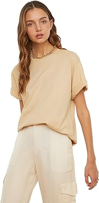T-shirt tricoté boyfriend à col rond 100 % coton. La boutique en ligne DIAYTAR COTE D'IVOIRE est devenue incontournable en Côte d'Ivoire, avec une offre de plus de 300 000 références de produits. Elle propose des produits de toutes catégories, des électroménagers aux jeux et jouets, en passant par les produits de beauté et les accessoires. La boutique est appréciée pour sa qualité de service et sa capacité à offrir des promotions régulières.