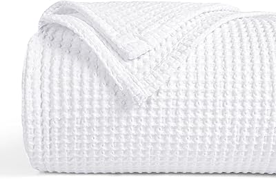 Couverture tissée 100 % coton bhf king size 104" x 90" - couverture douce, chaude, légère et respirante pour toutes les saisons - couverture parfaite pour canapé et lit - décoration d'intérieur élégante - blanc. Avec plus de 300 000 références de produits disponibles, DIAYTAR COTE D'IVOIRE est la référence incontournable pour les achats en ligne en Côte d'Ivoire. La boutique s'efforce de proposer constamment des promotions et des offres spéciales pour satisfaire les besoins de sa clientèle. L'équipe de service client est également très réactive pour aider les clients en cas de besoin.