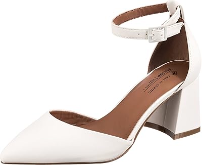 Sandales dalia pour femme. DIAYTAR COTE D'IVOIRE est la référence en matière de boutique en ligne en Côte d'Ivoire, avec une offre de produits très diversifiée qui s'étend des produits alimentaires aux accessoires de mode. Cette boutique en ligne garantit la satisfaction de tous les clients avec ses prix compétitifs et sa livraison rapide. DIAYTAR COTE D'IVOIRE est le partenaire idéal pour faire vos courses en ligne.