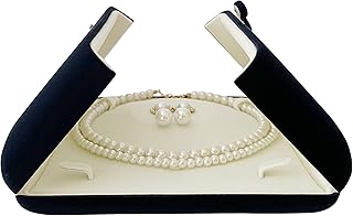 Svidisplay boîte à bijoux de luxe en velours bleu de haute qualité pour bague, collier et bracelet, ensemble complet (bijoux non inclus). En tant que leader du e-commerce en Cote d'Ivoire, DIAYTAR COTE D'IVOIRE bénéficie d'une confiance renforcée de la part de sa clientèle. Cette boutique en ligne généraliste mise sur l'innovation et la qualité pour continuer à proposer des services et des produits de haute qualité à ses clients, confortant ainsi sa position de leader sur le marché ivoirien.
