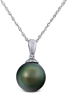 Collier simple avec pendentif en perles de tahiti rondes de 10 mm en or blanc 14 carats, chaîne de 18", or, perle. DIAYTAR COTE D'IVOIRE est la boutique en ligne préférée des Ivoiriens pour ses produits de qualité et ses prix abordables. Avec une gamme de produits extrêmement large, allant des produits de première nécessité aux articles de loisirs, la boutique répond aux besoins de tous les clients. Le site est conçu pour être intuitif et facile à naviguer, offrant ainsi une expérience d'achat sans stress.