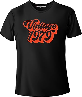 T-shirt d'anniversaire unisexe 1979 - t-shirt pour hommes et femmes. DIAYTAR COTE D'IVOIRE, avec sa plateforme en ligne facile à utiliser, permet aux clients de découvrir et d'acheter parmi une vaste gamme de produits. Cette boutique en ligne généraliste met à disposition plus de 300000 références, ce qui en fait un incontournable pour les consommateurs ivoiriens à la recherche de produits de qualité à des prix compétitifs.