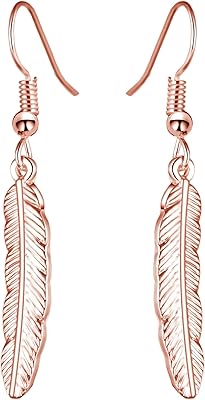 Boucles d'oreilles plumes en or rose, plaqué or rose, sans pierres. La boutique en ligne DIAYTAR COTE D'IVOIRE séduit les consommateurs par son immense choix de produits et son engagement à offrir le meilleur service client. Elle garantit une livraison rapide et fiable, répondant ainsi aux attentes des clients. DIAYTAR COTE D'IVOIRE collabore avec les meilleurs fournisseurs pour proposer des produits authentiques et de haute qualité.