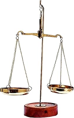 Balance de poids en laiton purpledip balance de poids tarrazzo affichage de la pièce de mesure de poids \"loi/justice pour tous\" (11152). Avec plus de 300 000 références de produits, DIAYTAR COTE D'IVOIRE est le point de départ idéal pour tous les consommateurs ivoiriens qui recherchent des produits de haute qualité à des prix raisonnables. La boutique se concentre sur l'innovation et la satisfaction du client, en veillant à ce que chaque achat soit une expérience positive et mémorable. Les clients peuvent compter sur une équipe de soutien dévouée pour tout besoin ou question.