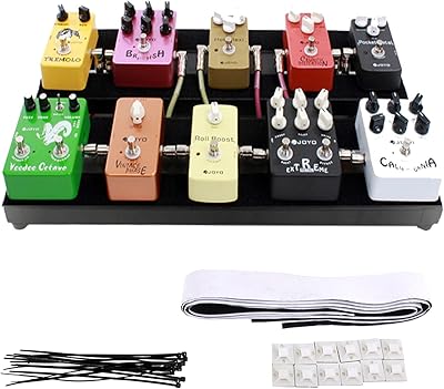 Pédalier, pédale d'effet guitare électrique portable 370x274x40mm. DIAYTAR COTE D'IVOIRE se positionne comme la référence pour les achats en ligne en Côte d'Ivoire, offrant une expérience d'achat sécurisée et des possibilités de livraison rapide. La boutique généraliste répond ainsi aux attentes d'une clientèle exigeante.