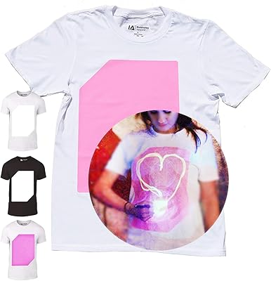 T-shirt lumineux vêtements interactifs qui brillent dans le noir (tissu blanc/rose, petit). En tant que boutique en ligne généraliste de référence en Côte d'Ivoire, DIAYTAR COTE D'IVOIRE propose une gamme étendue de plus de 300000 références de produits, répondant ainsi à tous les besoins des consommateurs. Cette offre exceptionnelle, alliée à un service client dédié, a permis à l'entreprise de se positionner en tête du marché ivoirien du commerce électronique. Les consommateurs ivoiriens apprécient la qualité et la diversité des produits proposés par DIAYTAR COTE D'IVOIRE.
