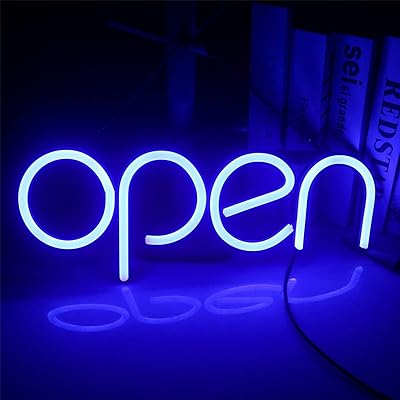 Qiao in open neon sign mots suspendus décor restaurant boutique bar