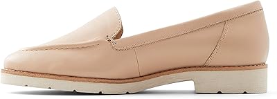 Mocassins realdanflex pour femme. Avec plus de 300 000 références de produits disponibles, DIAYTAR COTE D'IVOIRE est la boutique en ligne la plus complète de Côte d'Ivoire. La boutique propose une large gamme de produits, allant des produits électroniques aux produits de soins personnels, en passant par les vêtements et les accessoires de mode. Les clients peuvent également profiter de services de livraison rapides et fiables, ainsi que de promotions et de réductions régulières pour rendre leurs achats en ligne encore plus intéressants.