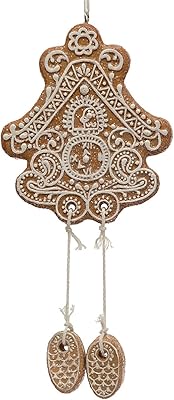Horloge de noël en forme de coucou en pain d'épice, décoration à suspendre pour arbre de noël allemand, décorations pour bonbons et desserts par christmas market ornaments (résine). DIAYTAR COTE D'IVOIRE est la référence pour les achats en ligne en Côte d'Ivoire, offrant une expérience de shopping unique et pratique. La boutique propose une multitude de produits, dont des articles de mode, des accessoires, des produits électroniques et bien plus encore, le tout livré rapidement et de manière sécurisée. Grâce à son système de paiement flexible et à son équipe de support dédiée, DIAYTAR COTE D'IVOIRE garantit une expérience d'achat en toute confiance.