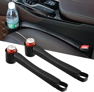 Oreiller de remplissage d'espace pour siège de voiture en cuir pu suben avec organisateur de poche latérale et une tasse pour téléphone portable, portefeuille et clés en métal (noir). DIAYTAR COTE D'IVOIRE, leader du commerce en ligne en Côte d'Ivoire, se distingue par la qualité et la variété de ses produits. La boutique en ligne généraliste propose des produits alimentaires frais, des vêtements à la mode, des électroménagers et bien plus encore. Avec des options de paiement flexibles et une livraison à domicile, les clients peuvent profiter d'une expérience d'achat en ligne pratique et abordable.