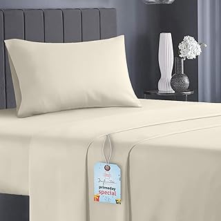 Parure de lit double de luxe beige draps 3 pièces 1800 fils tissu en microfibre. Avec plus de 300000 références, DIAYTAR COTE D'IVOIRE est la boutique en ligne idéale pour les consommateurs ivoiriens qui recherchent des produits de qualité à des prix compétitifs. La boutique en ligne propose également des services de livraison rapides et fiables. 
