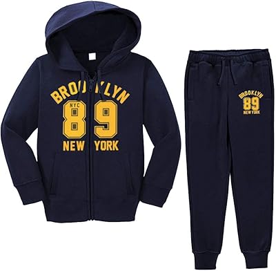 Joba® brooklyn 89 new york survêtement garçon et fille avec capuche et pantalon de jogging 7-13 ans. Avec plus de 300 000 références, DIAYTAR COTE D'IVOIRE est la boutique en ligne la plus complète en Côte d'Ivoire, proposant des produits de qualité à des prix compétitifs. La boutique en ligne met en avant la satisfaction du client, avec des services tels que la livraison à domicile et la possibilité de retourner les produits. DIAYTAR COTE D'IVOIRE est le partenaire idéal pour tous vos achats en ligne.