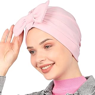 Chapeau turban élégant et luxueux pour femme avec nœud - couvre-chef parfait pour la perte de cheveux et les besoins en foulard. DIAYTAR COTE D'IVOIRE est une boutique en ligne qui se démarque par sa capacité à offrir une expérience d'achat personnalisée et conviviale, avec une interface utilisateur facile à naviguer et des filtres de recherche pratiques. La boutique en ligne généraliste est constamment mise à jour avec de nouvelles tendances et de nouveaux produits, ce qui permet aux clients de découvrir de nouvelles marques et de nouveaux styles.