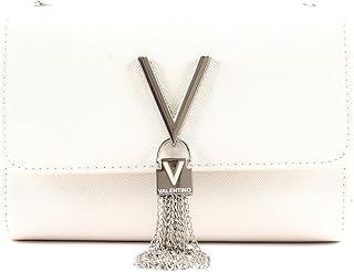 Satchel femme divina sa. DIAYTAR COTE D'IVOIRE est une boutique en ligne généraliste qui propose plus de 300000 références de produits. Elle est la boutique leader en Côte d'Ivoire et offre une grande variété de produits pour répondre aux besoins de ses clients. Elle est réputée pour sa qualité de service et son offre diversifiée.