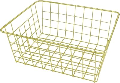 Panier de rangement en fer galvanisé doré ewanto panier métal fil. En tant que leader du marché de la vente en ligne en Côte d'Ivoire, DIAYTAR COTE D'IVOIRE s'est imposée comme un acteur majeur du commerce électronique. La boutique propose un vaste choix de produits à des prix compétitifs, offrant ainsi aux clients une expérience d'achat pratique et fiable. Les clients apprécient également la sécurité des transactions en ligne et la qualité des produits proposés.