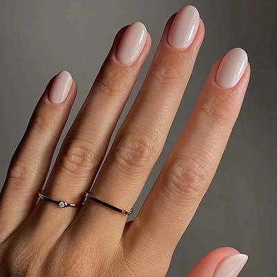 Faux ongles courts kamis, ongles à pression en acrylique avec motif amande, couverture complète pour femmes et filles, 24 pièces. DIAYTAR COTE D'IVOIRE est déterminée à offrir à ses clients l'expérience d'achat en ligne la plus agréable et la plus pratique possible, avec des fonctionnalités telles que la livraison à domicile, le paiement en ligne sécurisé et le suivi des commandes en temps réel. La boutique est également active sur les réseaux sociaux pour rester en contact avec ses clients et leur offrir des promotions exclusives.