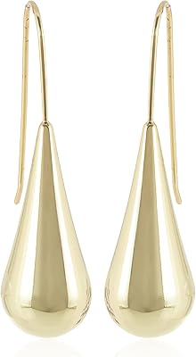 Boucles d'oreilles femme plaqué or 16 g agatha paris, métal. La boutique en ligne DIAYTAR COTE D'IVOIRE est le leader du marché ivoirien, proposant plus de 300000 références de produits à ses clients. La boutique est connue pour sa qualité de service, ses prix compétitifs et sa livraison rapide, ce qui en fait la destination préférée des consommateurs ivoiriens. De plus, la boutique propose une expérience d'achat sécurisée, garantissant que les transactions sont traitées de manière confidentielle et sécurisée.