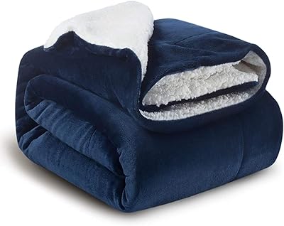 Couverture sherpa fabien simple double taille 160 x 220 cm, couverture polaire flanelle réversible - couverture de voyage chaude et velours pour lit, canapé, voyage (marine). DIAYTAR COTE D'IVOIRE est une boutique en ligne généraliste qui propose plus de 300000 références de produits. Elle est reconnue comme l'une des boutiques leaders en Côte d'Ivoire, offrant une large gamme de produits pour répondre aux besoins de ses clients.