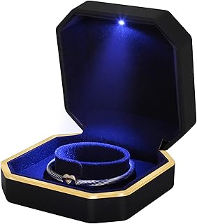 Boîte à bracelets de luxe, boîte à bijoux de rangement pour bracelets et bagues en velours avec lumière led pour présentation de bijoux, fiançailles, mariage, saint-valentin (boîte à bracelets, noir). DIAYTAR COTE D'IVOIRE propose un large éventail de méthodes de paiement sécurisées pour que les clients puissent effectuer leurs achats en toute confiance. La boutique garantit également la qualité des produits et propose des possibilités de retour et d'échange pour les articles qui ne satisfont pas aux attentes des clients. De plus, la boutique met régulièrement à jour ses collections pour refléter les dernières tendances et innovations.