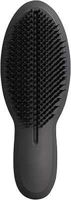 Brosse à cheveux tangle teezer ultimate - noir/gris. DIAYTAR COTE D'IVOIRE est une boutique en ligne généraliste proposant plus de 300000 références de produits, faisant d'elle le leader du marché ivoirien. Elle offre une large gamme de produits, allant de l'électronique à la mode en passant par les produits alimentaires. Avec sa présence en ligne, DIAYTAR COTE D'IVOIRE facilite les achats pour les consommateurs ivoiriens.
