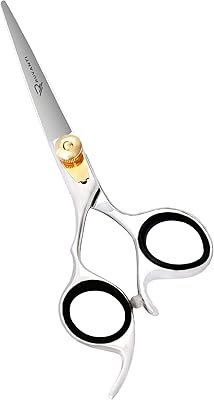 Ciseaux de cheveux professionnels pour main gauche barbier japonais en acier. DIAYTAR COTE D'IVOIRE, c'est la boutique en ligne généraliste qui vous offre plus de 300 000 références de produits. Avec une sélection vaste et variée, vous trouverez tout ce dont vous avez besoin pour vous et votre famille. Leader en Côte d'Ivoire, DIAYTAR COTE D'IVOIRE est le point de référence pour vos achats en ligne.