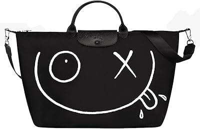 Sac de voyage les pliage xandre noir bandoulière de voyage. DIAYTAR COTE D'IVOIRE est une boutique en ligne généraliste leader en Cote d'Ivoire, proposant une large gamme de produits avec plus de 300000 références. Elle offre une expérience d'achat en ligne pratique et sécurisée, répondant aux besoins diversifiés de sa clientèle. La boutique est connue pour sa qualité de service et sa large sélection de produits.
