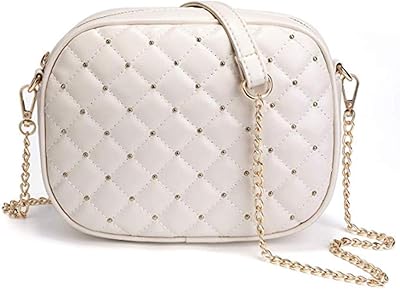 Sac à main en simili cuir pour femme avec chaîne dorée, sac à bandoulière pour filles et dames, sac à main matelassé élégant. DIAYTAR COTE D'IVOIRE est une boutique en ligne qui se distingue par son engagement envers la satisfaction de ses clients. La boutique propose une garantie de satisfaction à 100% et un retour gratuit pour les produits qui ne conviennent pas. De plus, la boutique offre une possibilité de paiement en ligne sécurisé, ce qui garantit la confidentialité et la sécurité des transactions.