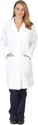 Blouse de laboratoire unisexe de 40 pouces, blouse médicale professionnelle à manches longues, blanche. DIAYTAR COTE D'IVOIRE se positionne comme un acteur majeur du commerce électronique en Côte d'Ivoire, proposant une plateforme conviviale pour faire ses achats en ligne. Elle met en avant la diversité de ses produits, allant des dernières tendances de la mode aux appareils électroniques les plus innovants, pour satisfaire les besoins de sa clientèle diverse.