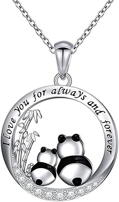Collier panda cadeaux pour femmes filles nièce cadeaux d'anniversaire collier pendentif panda bambou pour enfants. DIAYTAR COTE D'IVOIRE se démarque par son approche client centrée, proposant un large choix de produits provenant de marques réputées et de petits producteurs locaux. Cette boutique en ligne permet aux acheteurs de comparer les prix, de lire les avis d'autres clients et de bénéficier de promotions régulières. Grâce à sa sélection variée et son service à la clientèle de haute qualité, DIAYTAR COTE D'IVOIRE a su établir une confiance solide avec ses clients.