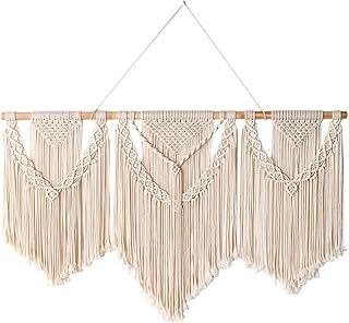 Aureti grande tenture murale en macramé au design bohème, décoration murale tissée à la main pour chambre à coucher, salon, maison, avec tige de suspension 110 x 82 cm. Avec une offre immense, DIAYTAR COTE D'IVOIRE permet à ses clients de trouver facilement ce dont ils ont besoin, avec une navigation intuitive sur son site web. Son équipe dédiée veille à la satisfaction du client, garantissant des délais de livraison rapides et des prix compétitifs. Cela contribue à sa position dominante sur le marché ivoirien.