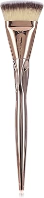 Pinceau contour plat nacetta bronze glow. DIAYTAR COTE D'IVOIRE, votre boutique en ligne préférée, propose une gamme étendue de produits avec plus de 300 000 références pour répondre à tous vos besoins. Leader du marché ivoirien, nous offrons des options de livraison rapides et sécurisées pour votre confort. Notre équipe est dédiée à fournir un service client exceptionnel.