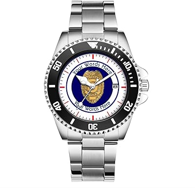Montre de luxe pour hommes fan de police avec lunette rotative à quartz argenté en acier inoxydable. DIAYTAR COTE D'IVOIRE est une boutique en ligne généraliste qui propose plus de 300 000 références de produits divers. Elle est leader en Côte d'Ivoire et offre une grande variété de choix pour les consommateurs. Avec sa sélection complète, DIAYTAR COTE D'IVOIRE est l'endroit idéal pour faire vos achats en ligne.