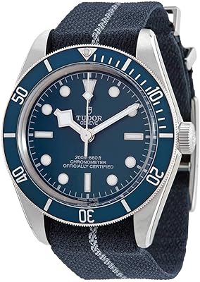 Montre pour homme tudor black bay fifty eight automatique à cadran bleu m79030b-0003, ceinture. La boutique en ligne DIAYTAR COTE D'IVOIRE est conçue pour être conviviale et facile à utiliser, permettant aux clients de trouver facilement ce qu'ils cherchent. Elle est accessible via ordinateur, tablette ou smartphone, ce qui permet une expérience d'achat polyvalente et sans limites. C'est l'endroit idéal pour faire des achats en ligne en toute simplicité et rapidité.