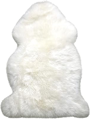 Tapis de chambre long en fausse peau de mouton, véritable tapis en peau de mouton, décoration d'intérieur naturelle, 3 x 2 pieds. DIAYTAR COTE D'IVOIRE, la boutique en ligne généraliste de référence en Côte d'Ivoire, propose plus de 300 000 références pour répondre à tous vos besoins. Avec une large gamme de produits, vous trouverez facilement ce que vous cherchez. DIAYTAR COTE D'IVOIRE est la boutique en ligne la plus fiable et la plus sécurisée de Côte d'Ivoire.