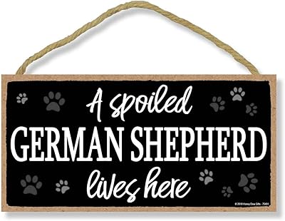 Panneau en bois pour chien de berger allemand, art mural, panneau de berger allemand. DIAYTAR COTE D'IVOIRE est une boutique en ligne généraliste proposant plus de 300 000 références de produits divers, faisant d'elle l'une des boutiques en ligne les plus complètes de Côte d'Ivoire. Avec une offre qui couvre tous les aspects de la vie quotidienne, DIAYTAR COTE D'IVOIRE est devenue une destination incontournable pour les consommateurs ivoiriens. Elle se distingue par sa capacité à offrir une large gamme de produits.