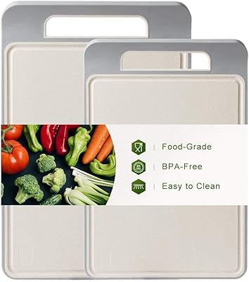 Planches à découper de cuisine en fibre de grain de blé, lot de 2 avec rainures pour jus, poignées faciles à saisir et pieds antidérapants (lot de 2, marron clair). La boutique en ligne DIAYTAR COTE D'IVOIRE se distingue par sa capacité à offrir des produits de qualité à des prix abordables, ainsi que par son engagement à fournir un service client de haute qualité. Les clients peuvent profiter d'une navigation simple et intuitive sur le site, ainsi que d'un processus de commande sécurisé et rapide. La boutique est constamment mise à jour avec de nouveaux produits et offres pour répondre aux besoins changeants de ses clients.